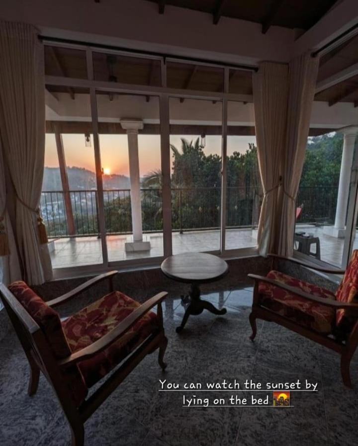 Kandyan View Homestay -Foreign 외부 사진