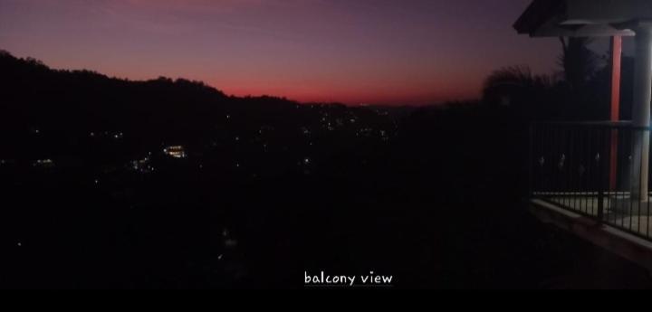 Kandyan View Homestay -Foreign 외부 사진
